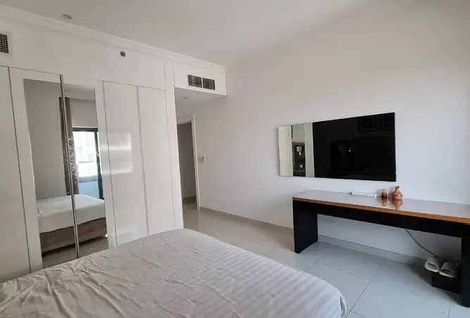 Available | Fully Furnished | Ready to Move - Image 10