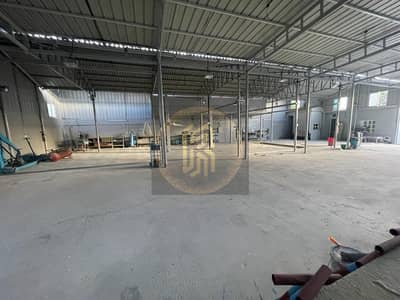 مستودع للايجار في القصيص، دبي - IMG-20251224-WA0009. jpg مستودع للايجار في القصيص، دبي - IMG-20251224-WA0009. jpg