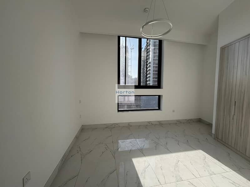 ROAD VIEW I SMART HOME I SPACIOUS I DUPLEX - Image 6