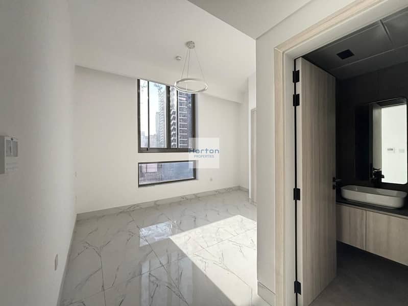 ROAD VIEW I SMART HOME I SPACIOUS I DUPLEX - Image 7