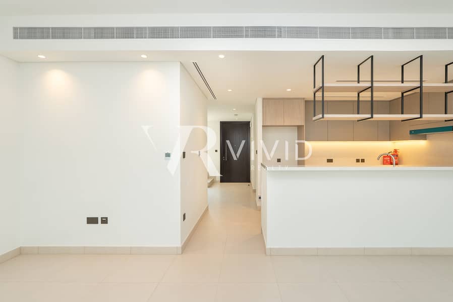 Brand New | Internal Unit | Quiet Location - Image 1