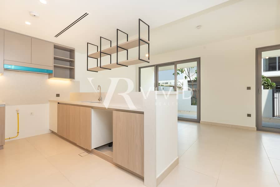 Brand New | Internal Unit | Quiet Location - Image 3