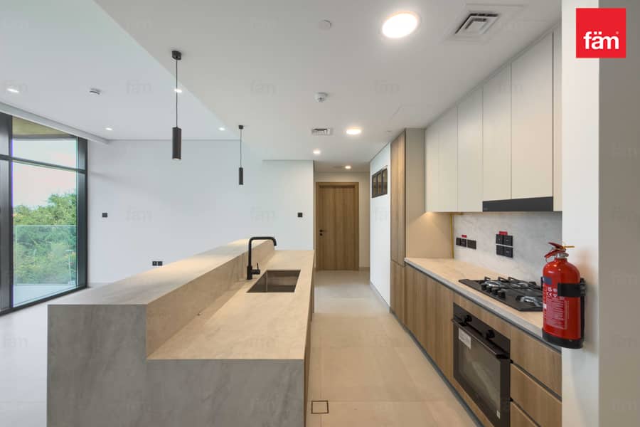 CORNER UNIT | BIGGEST LAYOUT | PRIMUIM LIVING - Image 16