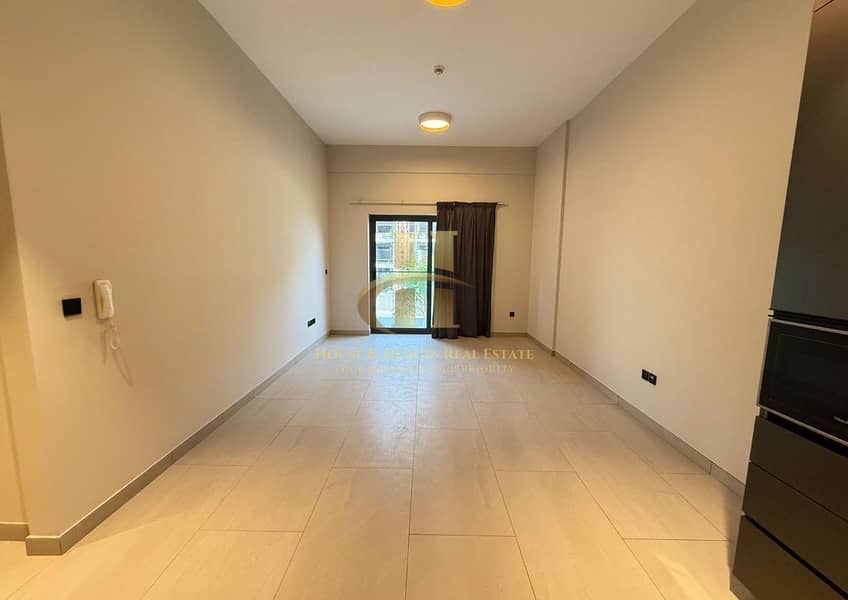 Spacious 2Bed | Well Maintained | Call Now - Image 4