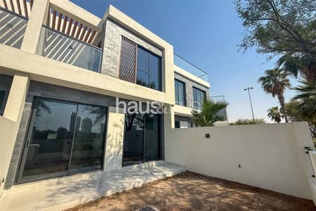 4 Bedroom Townhouse for Sale in DAMAC Hills, Dubai - Vacant | Ready | Single Row | Brand New 4 Bedroom Townhouse for Sale in DAMAC Hills, Dubai - Vacant | Ready | Single Row | Brand New