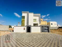 فيلاللبيع في منطقة الزاهيه عجمان تصميم أنيق بموقع مميز