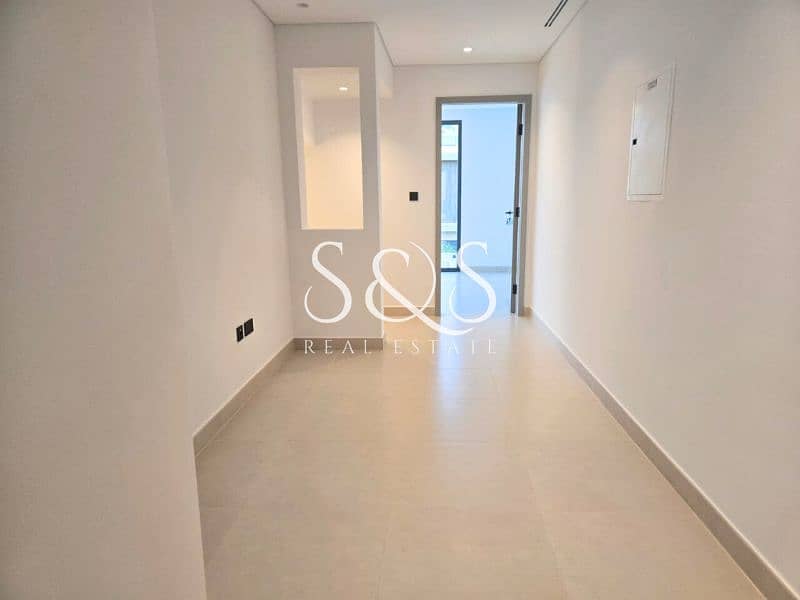 5BR+Study | Upgraded Unit | Solar Panels Installed - Image 6