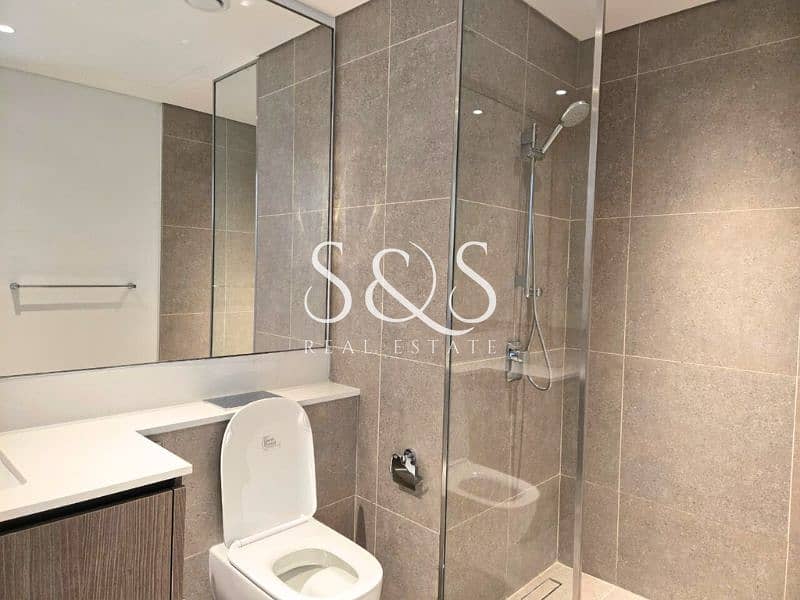 5BR+Study | Upgraded Unit | Solar Panels Installed - Image 11