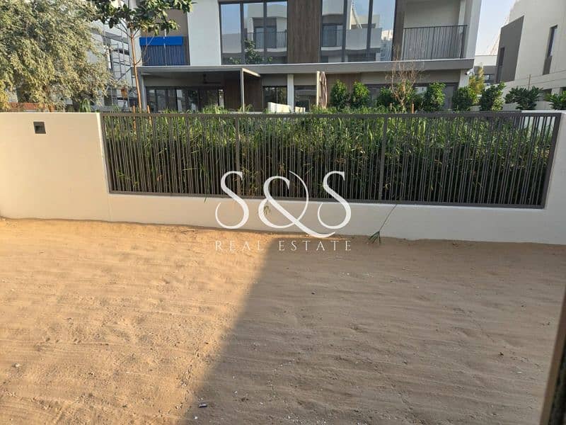 5BR+Study | Upgraded Unit | Solar Panels Installed - Image 18