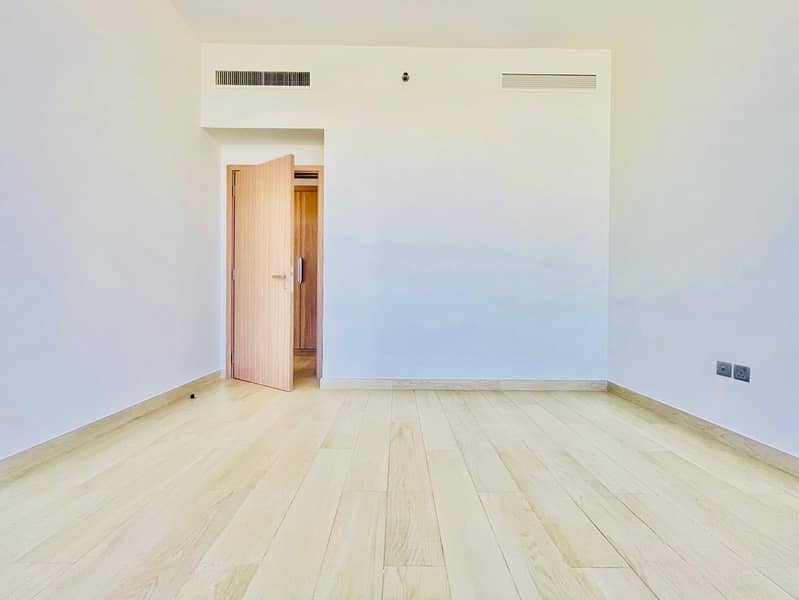 Ultra-Luxury 1 BHK for Sale | Full Burj Khalifa View | Chiller Free | Lagoon Community | Azizi Riviera - Image 8