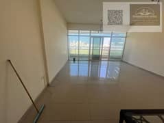 فرصة سكن مميزة! شقة غرفتين وصالة مع بلكونة في أبراج الهورايزون – راحة وأناقة في موقع استثنائي.