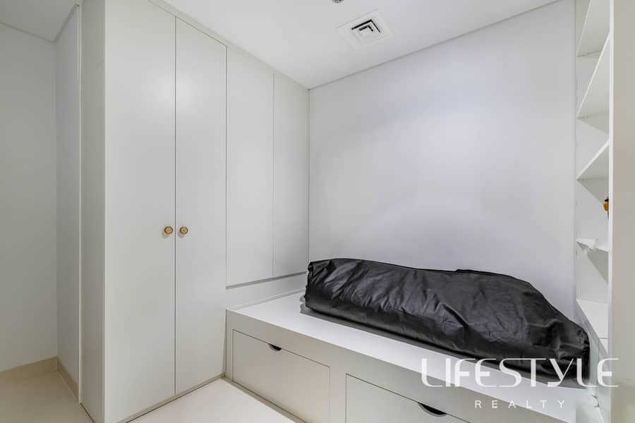 22 BED22A~1. JPG