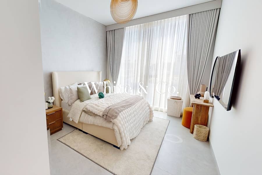 TOP FLOOR l HIGH-END FINISHES l BRAND NEW - Image 6