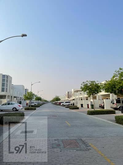 3 Camere Villa in vendita a DAMAC Hills 2 (Akoya by DAMAC), Dubai - WhatsApp Image 2023-12-12 at 16.33. 11_1c93ca10. jpg 3 Camere Villa in vendita a DAMAC Hills 2 (Akoya by DAMAC), Dubai - WhatsApp Image 2023-12-12 at 16.33. 11_1c93ca10. jpg