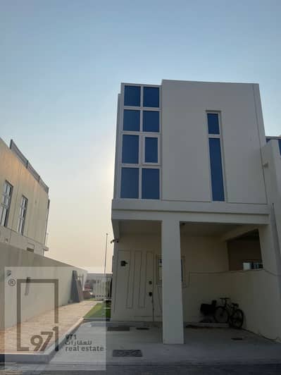 3 Bedroom Villa for Sale in DAMAC Hills 2 (Akoya by DAMAC), Dubai - WhatsApp Image 2025-10-24 at 16.52. 04_98ade536. jpg