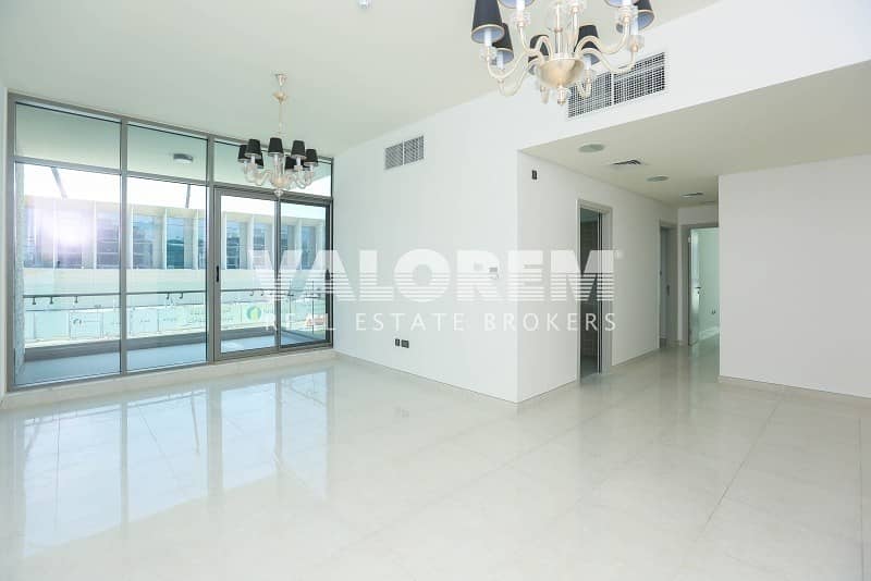 Spacious Modern Apartment With Maids Room Vacant