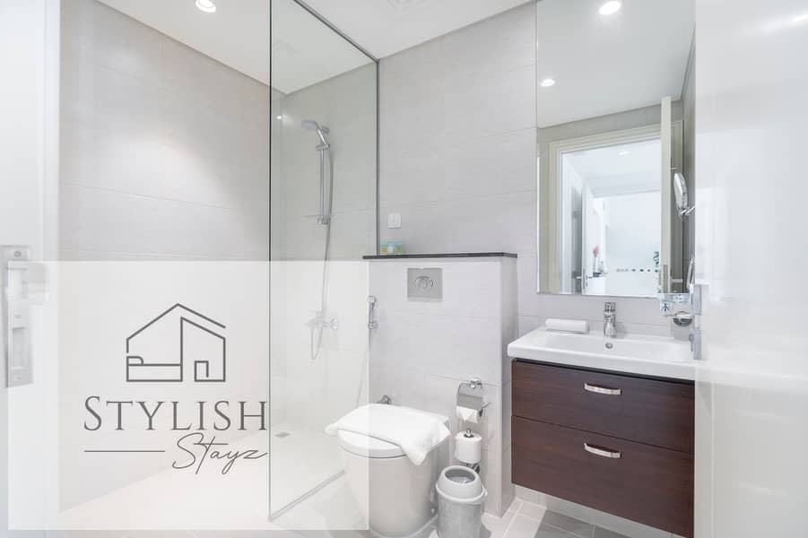 11 Avanti bedroom 2 bathroom full. jpg