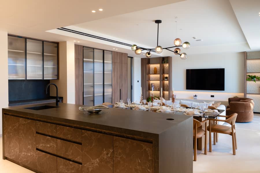 3 Kitchen 2. jpg