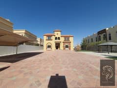 ٦ غرف نوم رئيسية | تصميم ممتاز | للإيجار