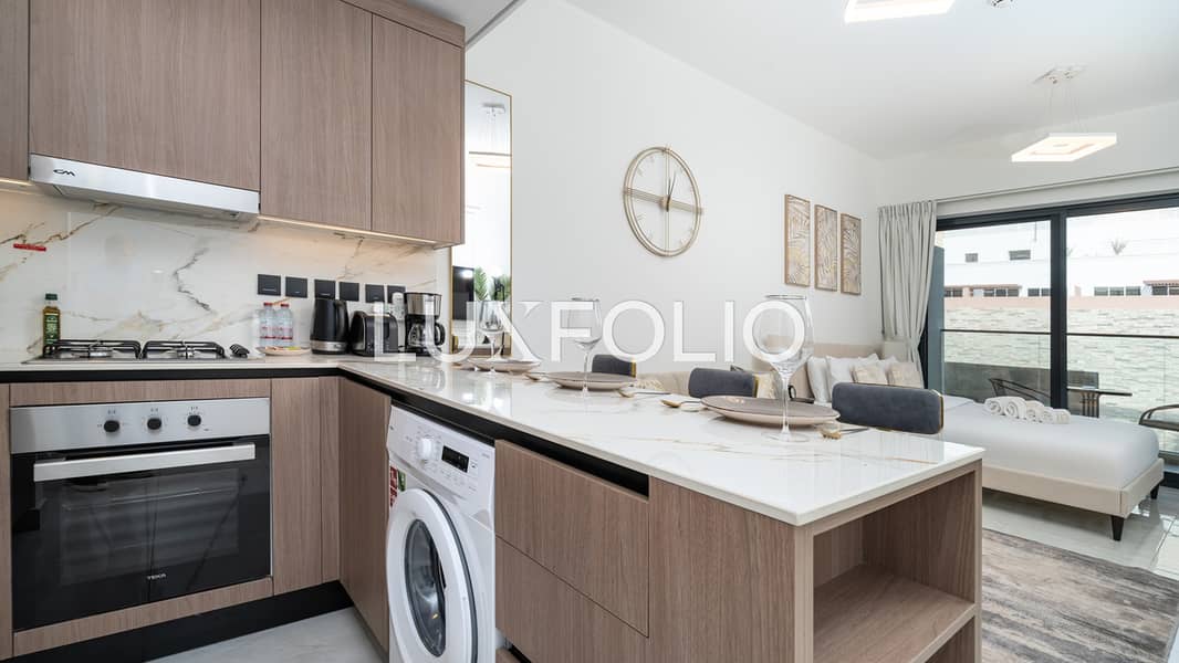 STYLISH AND CLASSY JVC STUDIO- AVAILABLE NOW - Image 13