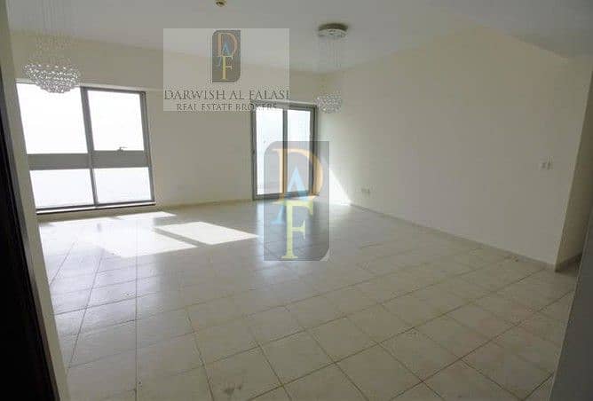 8 M TOWER LIVING FRT SIDE. jpg