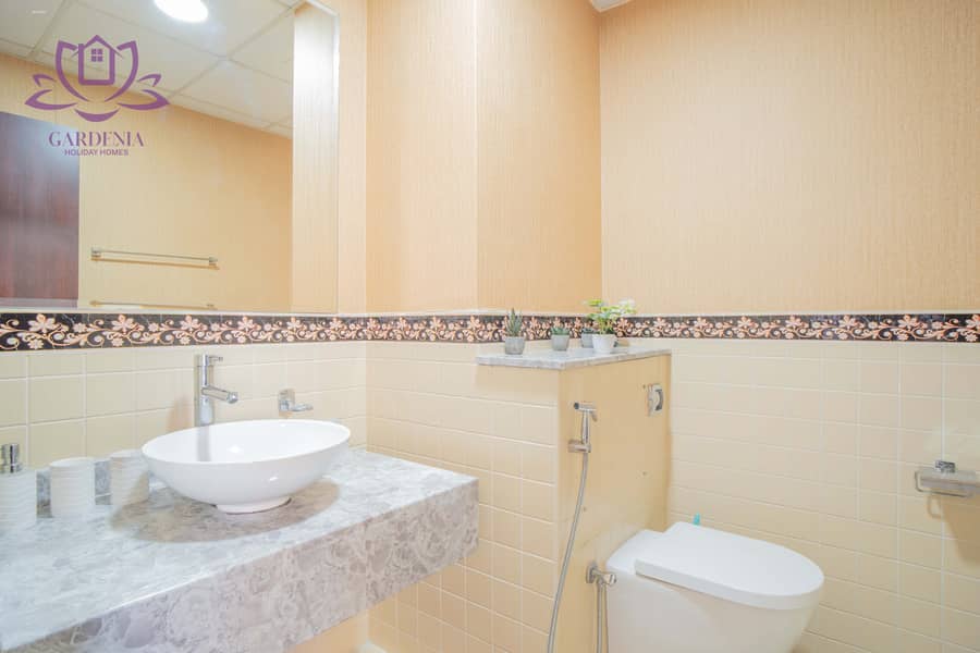 6 G bath. jpg