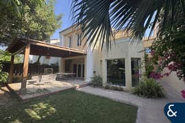 فیلا في جرين كوميونيتي (موتور سيتي)،موتور سيتي 4 غرف 330000 درهم - 13938105