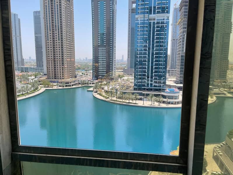 Premium Apartment I Contemporary Design & Comfort - Image 2