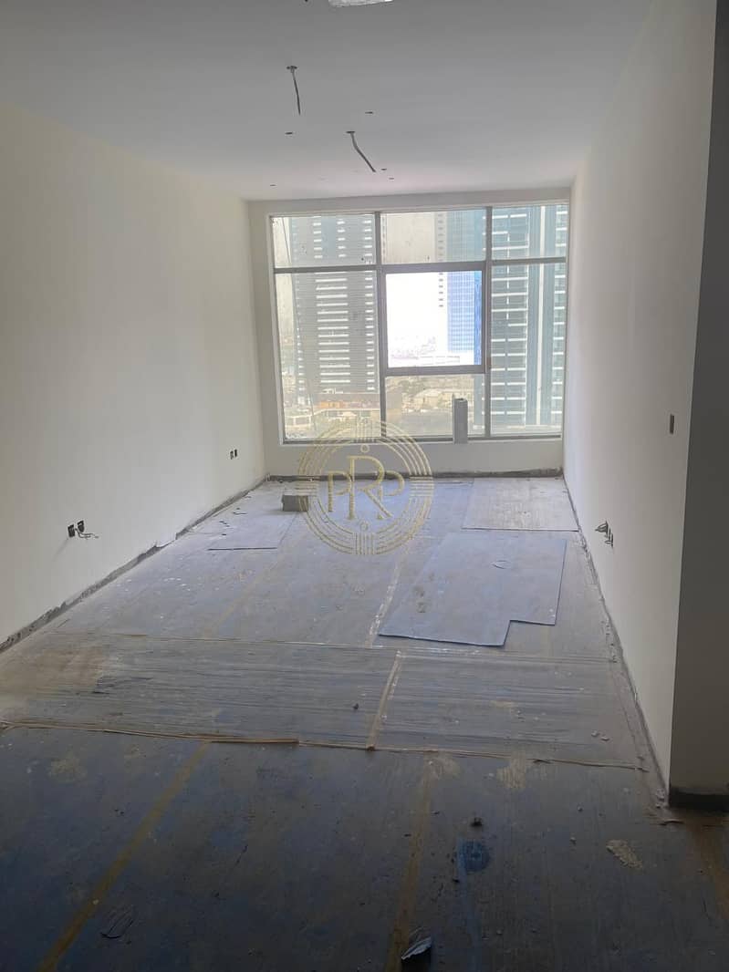 Premium Apartment I Contemporary Design & Comfort - Image 6