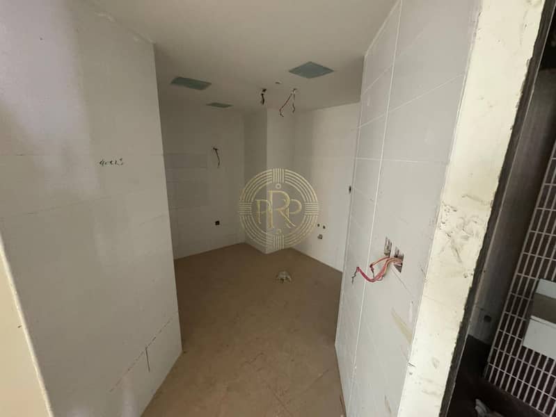 Premium Apartment I Contemporary Design & Comfort - Image 7