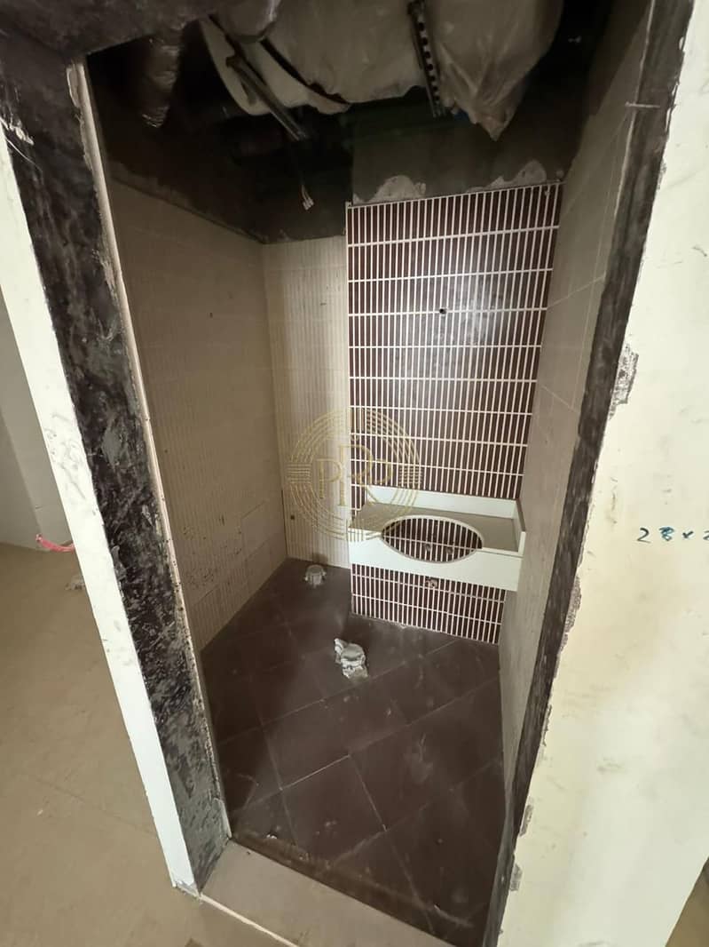 Premium Apartment I Contemporary Design & Comfort - Image 17