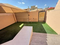 فیلا في مدينة خليفة 5 غرف 150000 درهم - 7675699