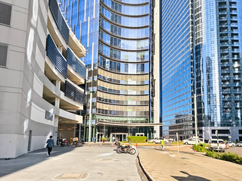 2 Regus_Abu Dhabi, Addax Tower_UAE_Centre 8858_Building Exterior. jpg