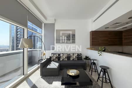 Studio for Rent in Business Bay, Dubai - Fully Furnished and Renovated | High Floor
