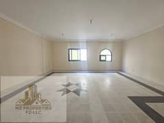 عرض رائع! شقة بثلاث غرف نوم متصلة! غرفة نوم رئيسية! موقع مثالي! في 54999