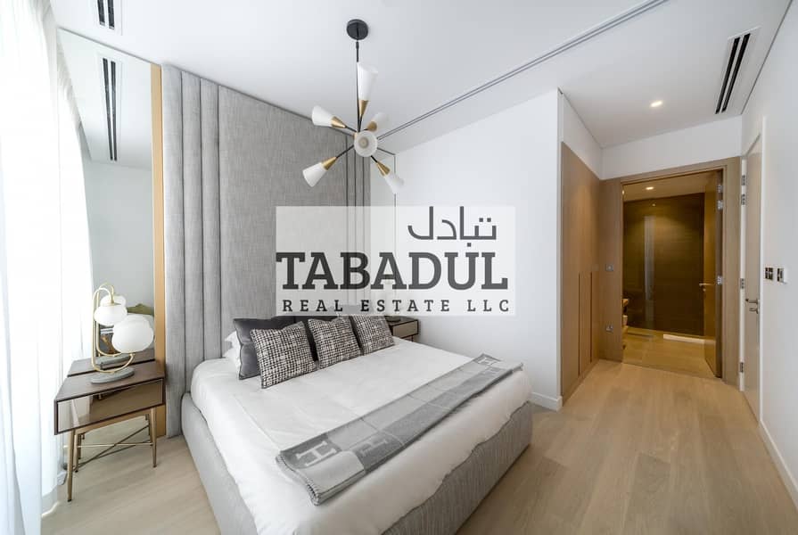 Luxury living Studio in Al Barari