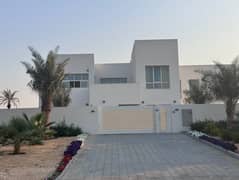 فیلا في محيصنة 1،محيصنة 5 غرف 479999 درهم - 13951208