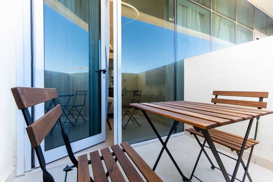 6 Balcony. jpg