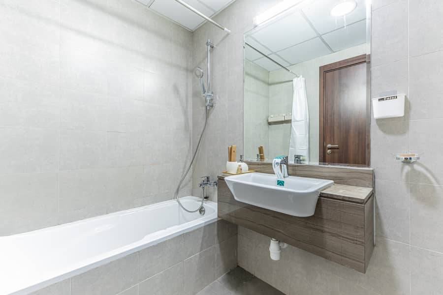 11 Washroom 2. jpg