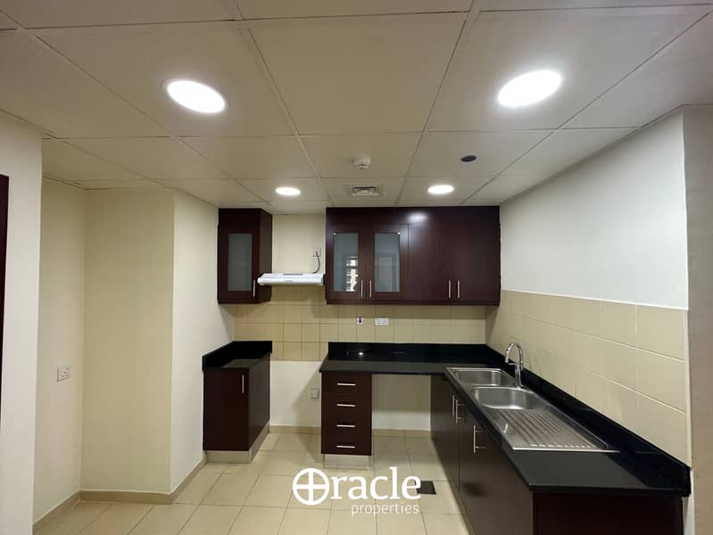 Full Marina View | Balcony | Maid Room - Image 7