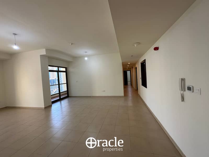 Sea & Marina View | Maid Room | Balcony