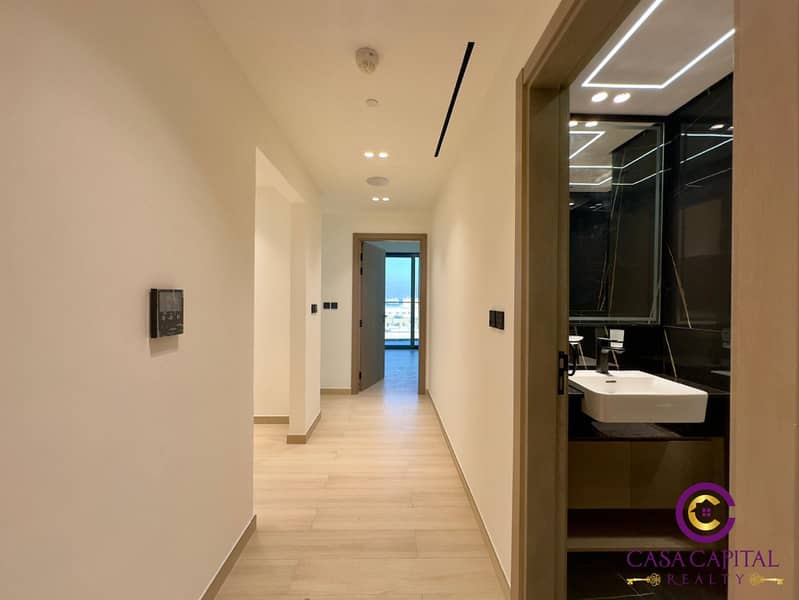 Elegant 1 Bedroom | Smart Home | Modern Living | Prime Location | Spacious Layout