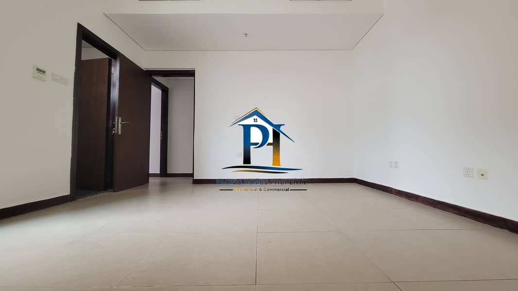 NEAR TO NMC HOSPITAL 1-BHK AVAILABLE FOR RENT WITH ALL AMENITIES ONLY IN 55K - Image 9