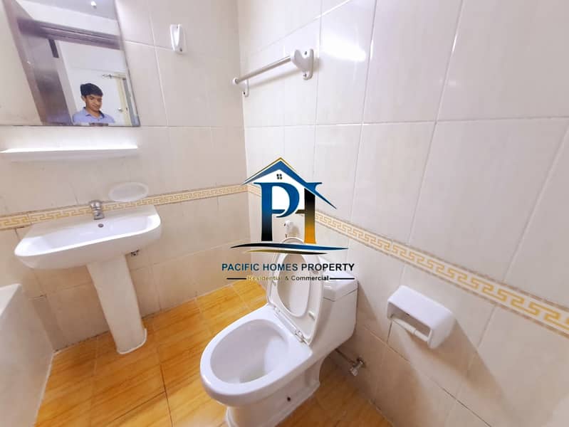 *LUXURIOUS*SPACIOUS 1-BHK APARTMENT 2BATH WARDROBE PARKING GYM-POOL WITH ALL FACILITIES ONLY 50k - Image 9