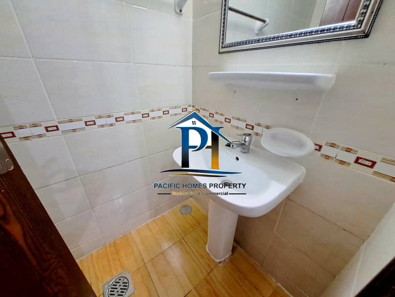 *LUXURIOUS*SPACIOUS 1-BHK APARTMENT 2BATH WARDROBE PARKING GYM-POOL WITH ALL FACILITIES ONLY 50k - Image 10