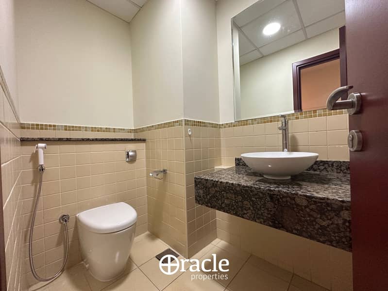 Marina View l 2 master Bed Rooms - Image 7