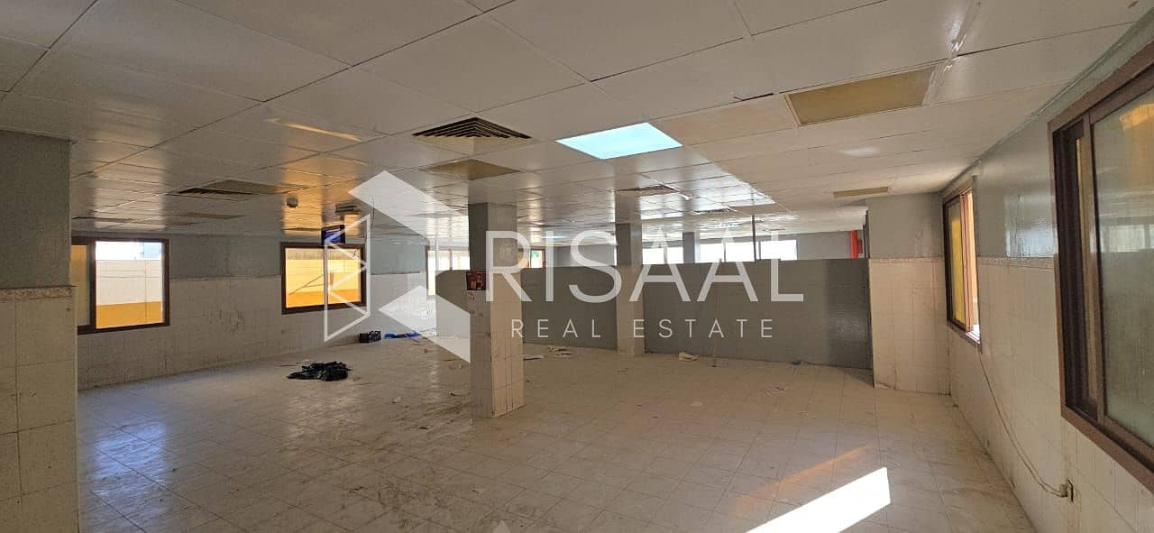 3 WhatsApp Image 2026-01-10 at 01.04. 48 (1). jpeg