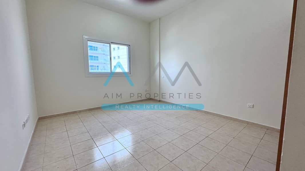 Well Maintained Large Size 1BHK | Opposite to LULU Mall | Balcony | Ready to move in | Prime Location | Dubai Silicon Oasis - Image 9