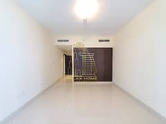 شقة في برج دجى،شارع الشيخ زايد 1 غرفة 98000 درهم - 13954419