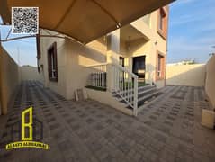 فيلا للأيجار موقع مميز جدا وبجوار كافه الخدمات والمرافق الحيويه